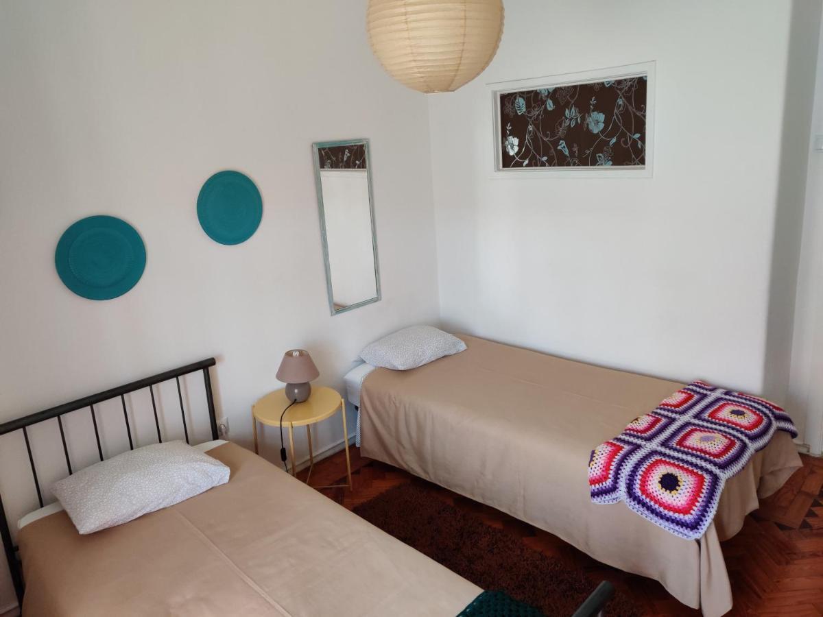 Vasco Santana Guesthouse Odivelas  Esterno foto
